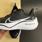 کفش ورزشی زنانه زوم ایکس