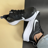 کفش ورزشی زنانه زوم ایکس