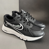 کفش ورزشی زنانه