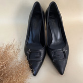 کفش پاشنه بلند زنانه