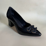 کفش پاشنه بلند زنانه