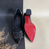 کفش پاشنه بلند زنانه