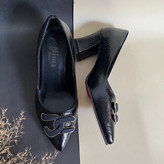 کفش پاشنه بلند زنانه