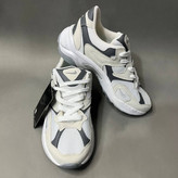 کفش ورزشی زنانه مناسب باشگاه