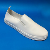 کالج زنانه طبی سفید