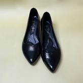 کفش بزرگ پا پاشنه کوتاه زنانه