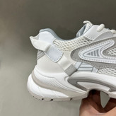 کفش ورزشی زنانه مناسب باشگاه