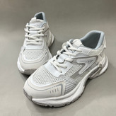 کفش ورزشی زنانه مناسب باشگاه