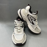 کفش ورزشی زنانه