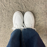 کالج زنانه اسپرت رنگ سفید