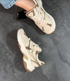 کفش اسپرت زنانه