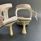 کفش پاشنه بلند مجلسی زنانه