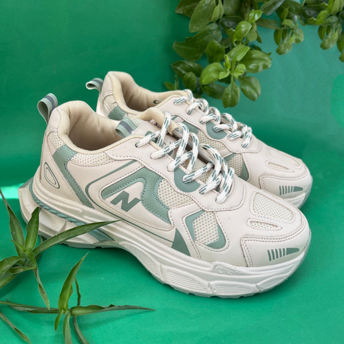 کفش نیوبالانس لژدار زنانه