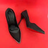 پاشنه ده سانت زنانه