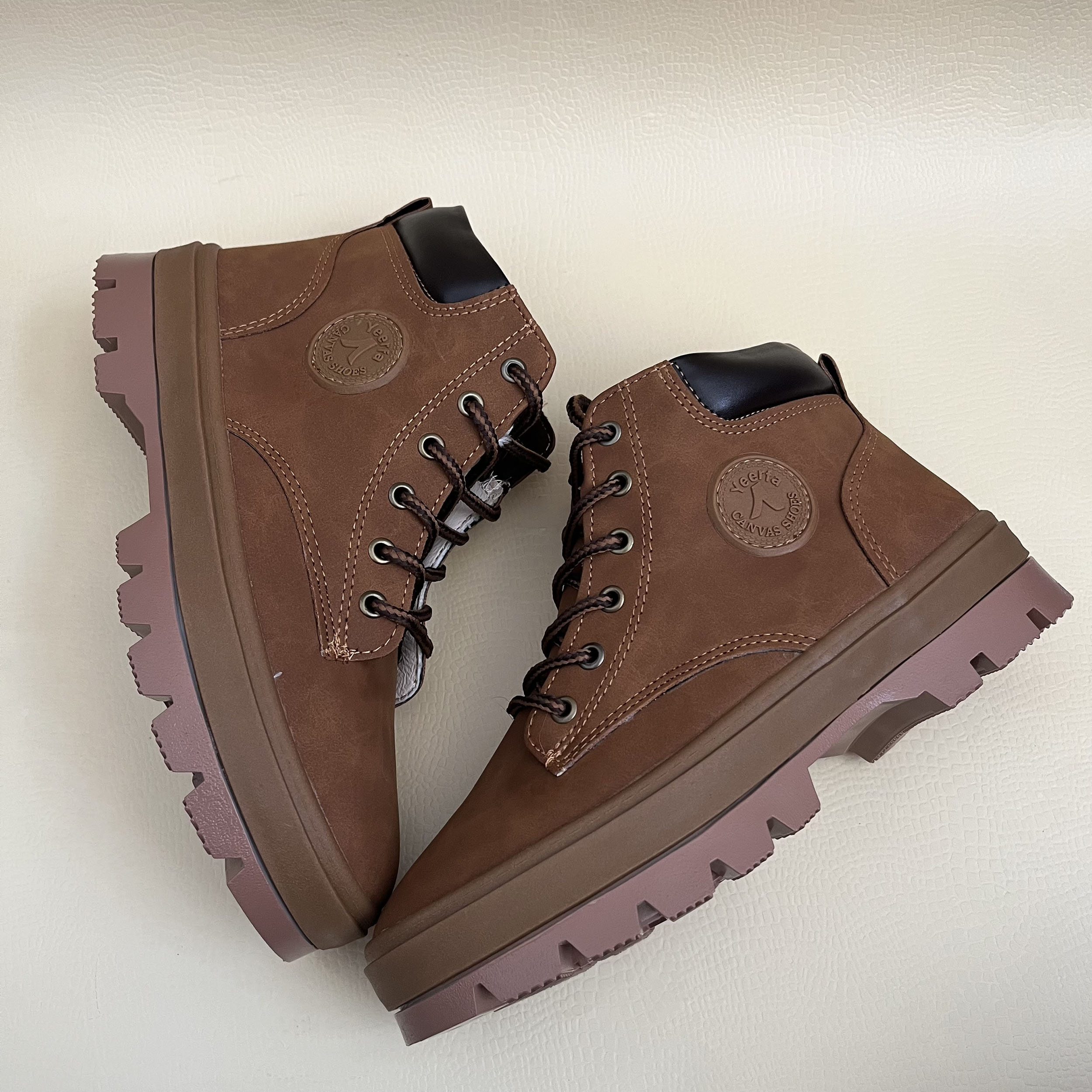 نیم بوت زنانه تیمبرلند