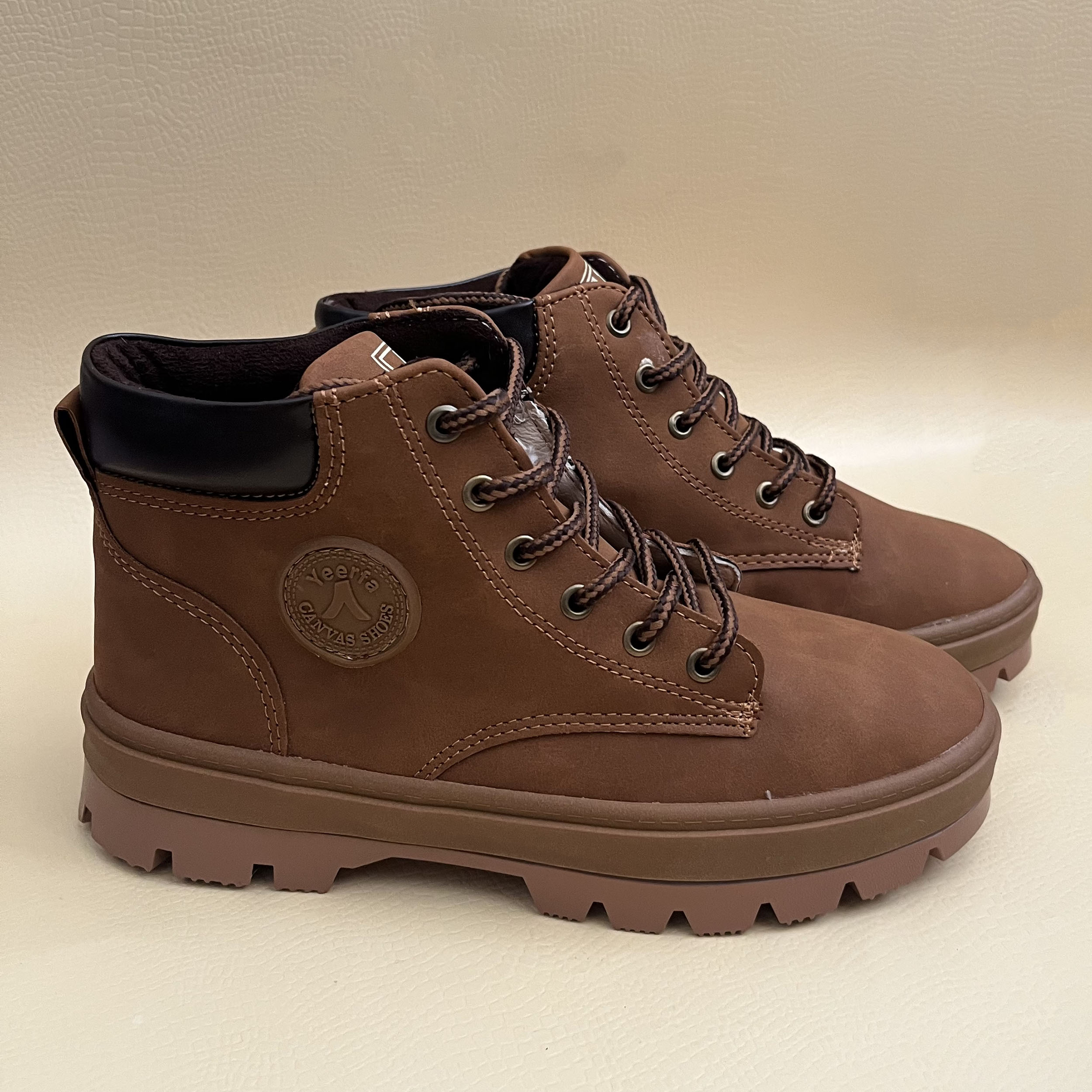 نیم بوت زنانه تیمبرلند