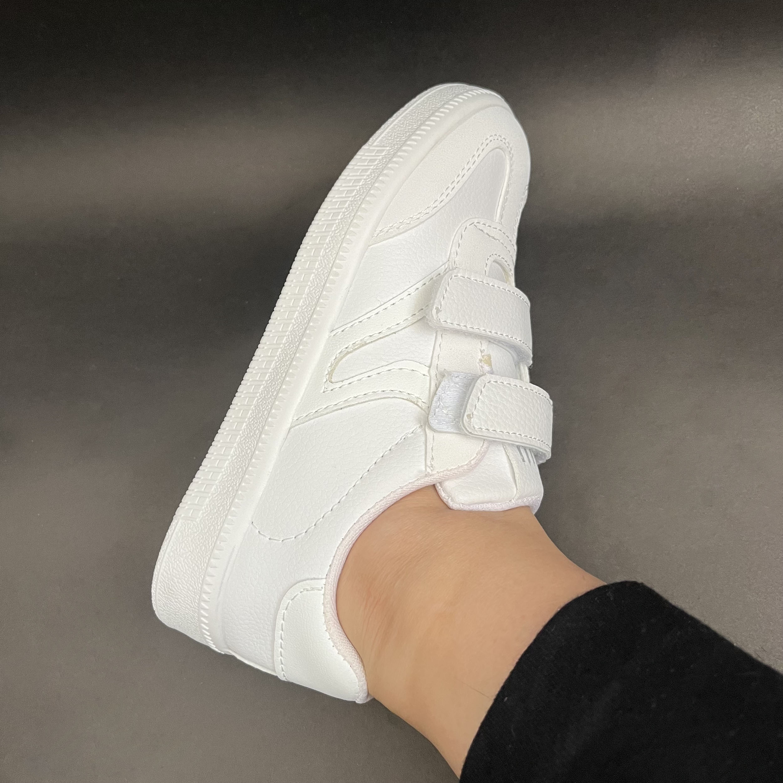 کفش ونس چسبی زنانه