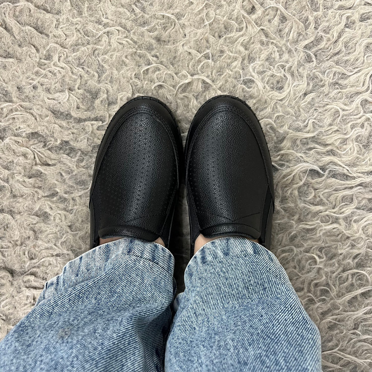 کفش طبی زنانه