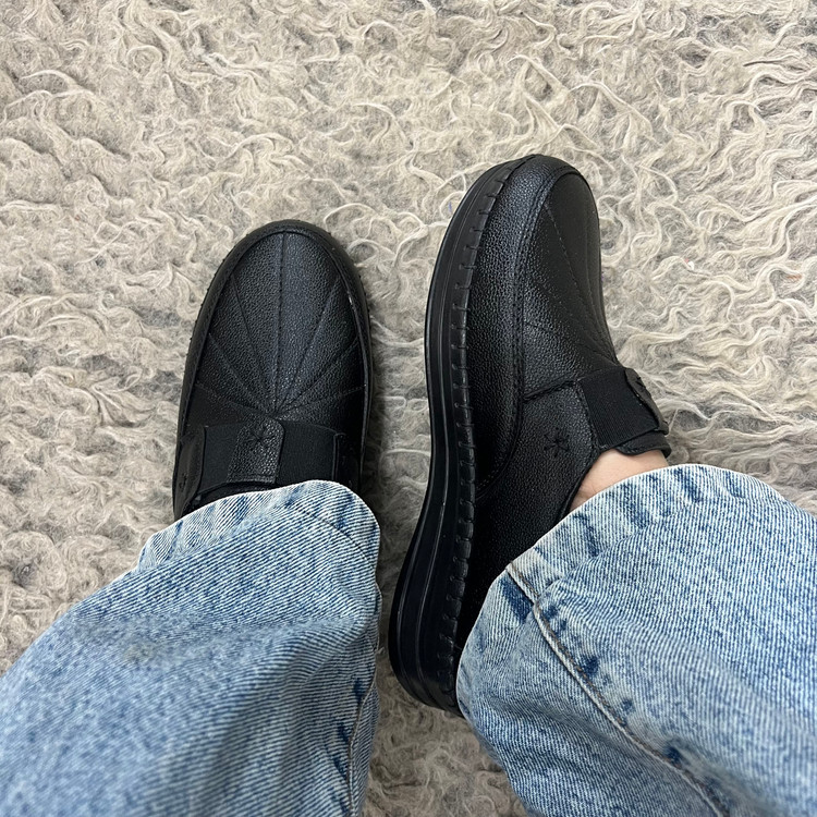 کفش طبی زنانه